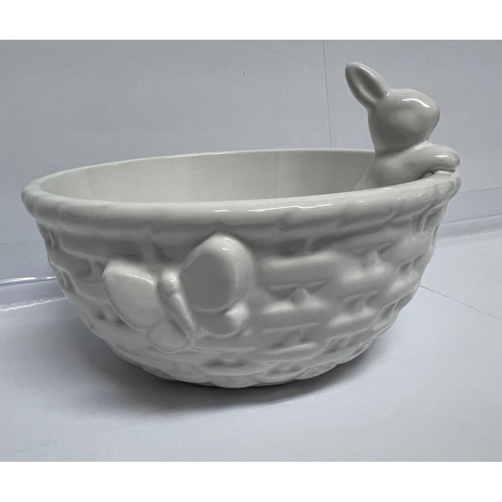 Easter Decor Ceramic Basket Bowl Sculptural Bunny Rabbits Butterly White